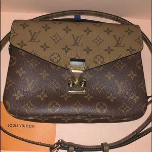 ***SOLD*** Pochette Reverse Métis